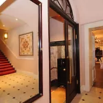 Hotel Niederlaendischer Hof 4*