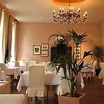 Hotel Niederlaendischer Hof 4*
