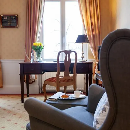 Niederlaendischer Hof 4*