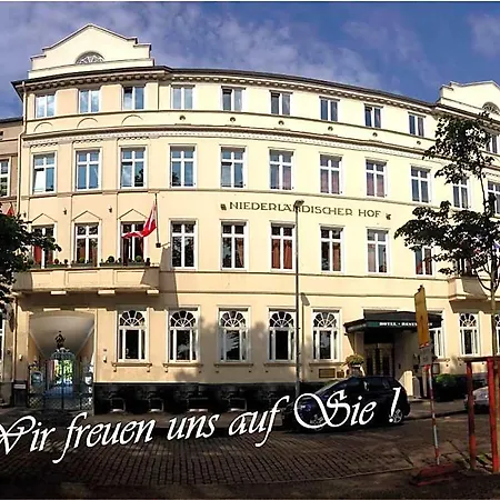 Hotel Niederländischer Hof 4*