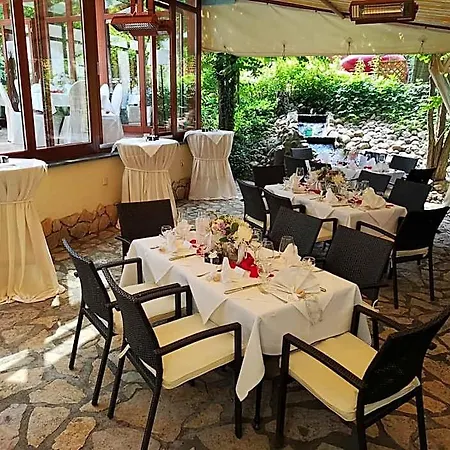 Niederländischer Hof 4* Schwerin (Mecklenburg-Vorpommern)