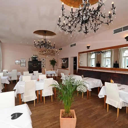 Niederlaendischer Hof 4*