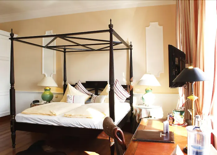 Niederländischer Hof 4*