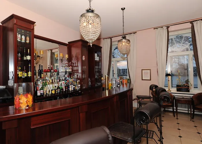 Hotel Niederländischer Hof 4*